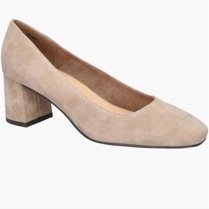 Bella Vita chunky heels